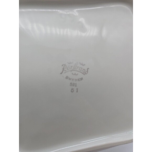 Rorstrand Sweden Small Square Porcelain Bowl #521 Gold Ribbon Pattern 7" - Picture 5 of 8